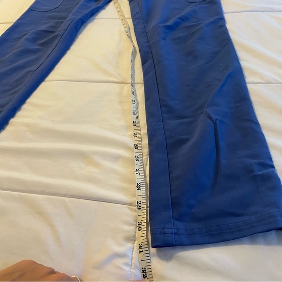 Figs Scrub Set - Picture 4 of 8